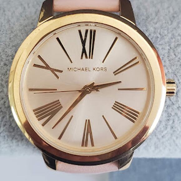 Michael Kors Hartman Ladies Watch 38mm Gold Tone with Pink Leather Band MK2558 - Picture 4 of 9